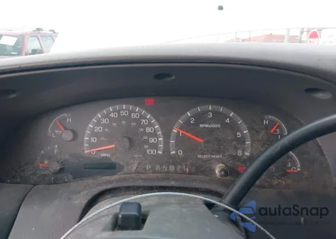 2003 Ford F-150 Lariat/Xl/Xlt z USA, uszkodzony, nr VIN 1FTRX18L23NB00177